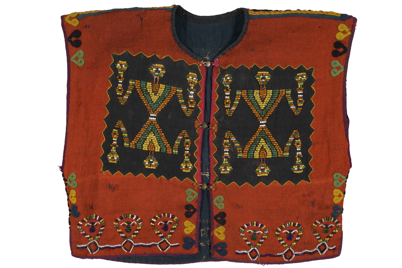 Culture of Clothing Among Taiwan Aborigines 台湾原住民 衣飾